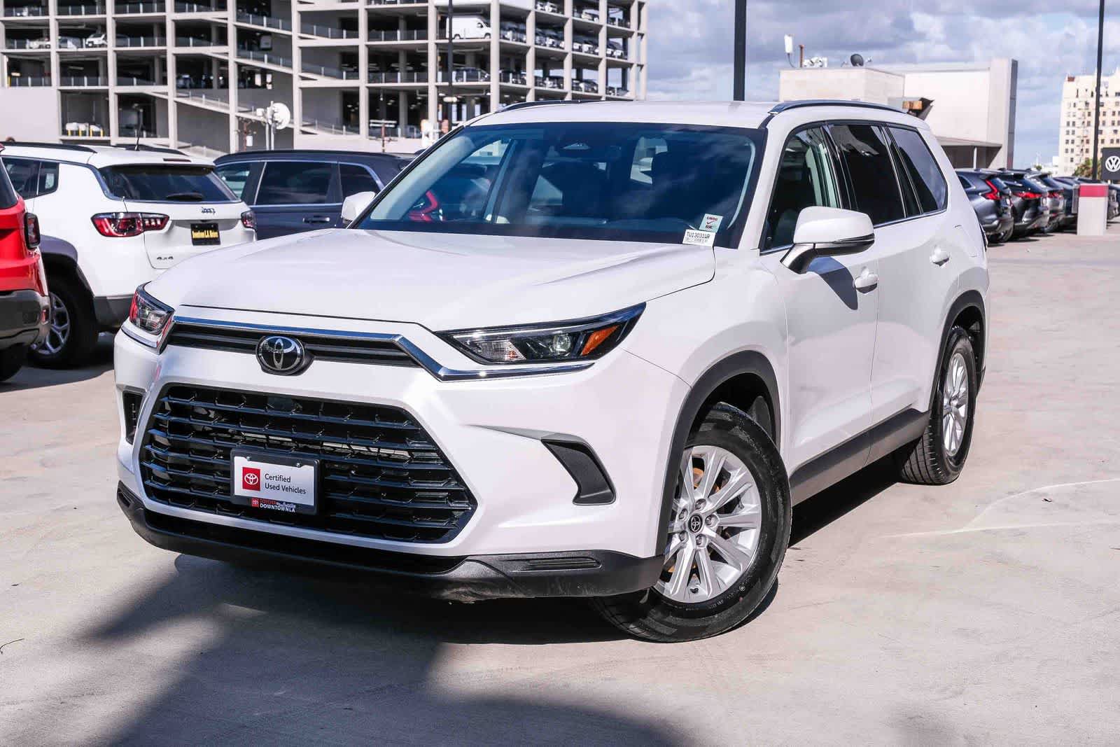 Certified 2025 Toyota Grand Highlander AWD image 1