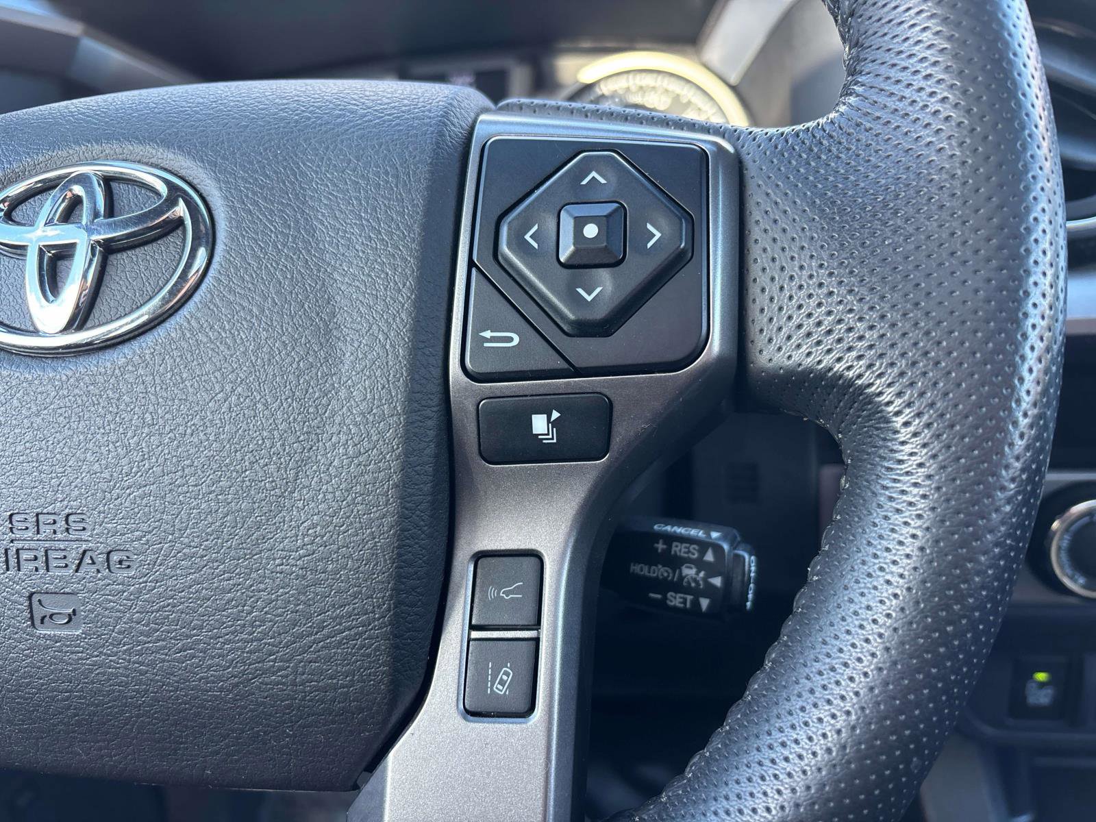 Used 2023 Toyota Tacoma Limited image 19