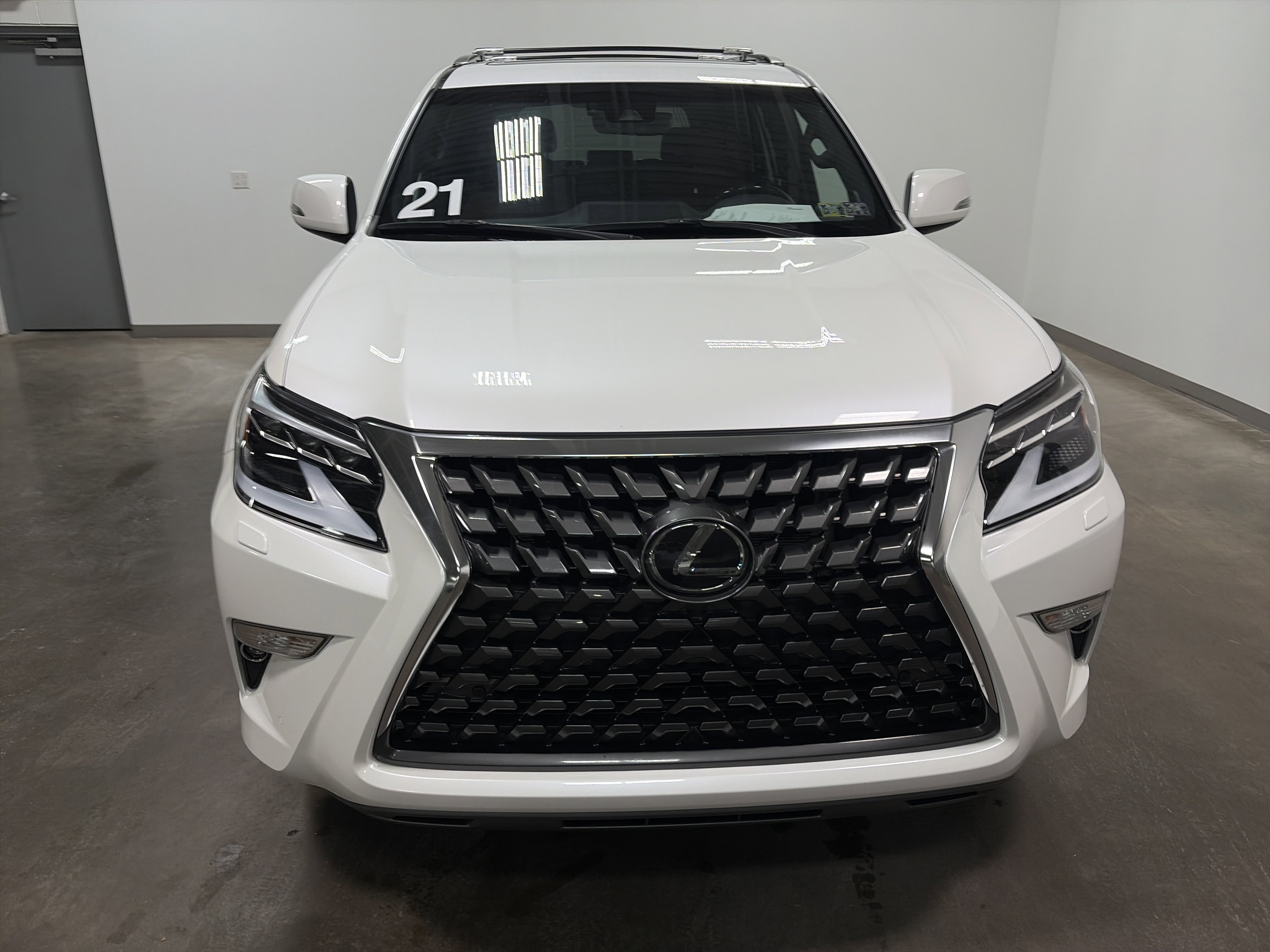 Used 2021 Lexus GX 460 Premium w/ Premium Package image 42