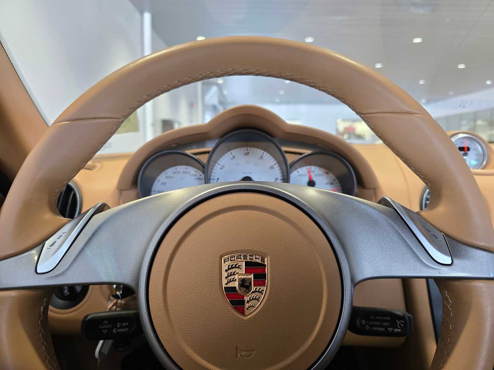 Used 2010 Porsche Cayman S image 28