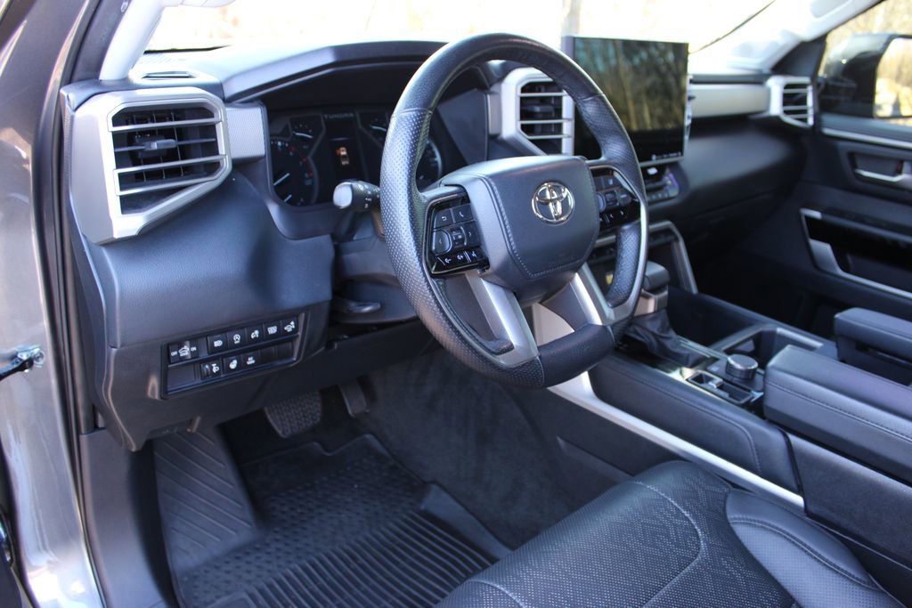 Used 2022 Toyota Tundra Limited image 45