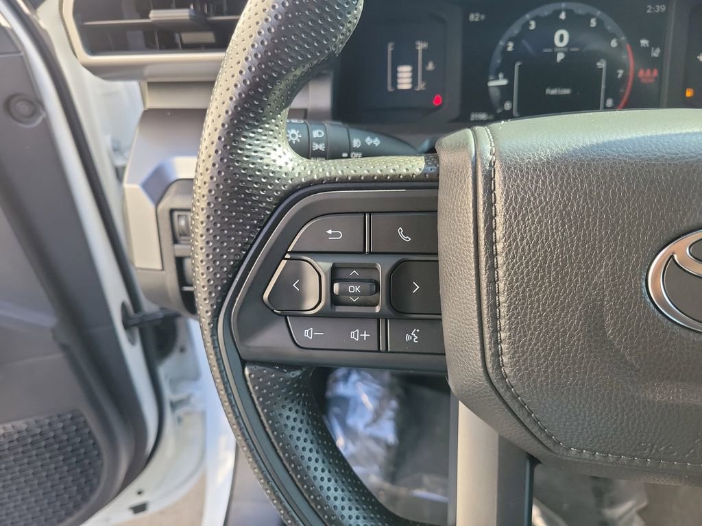 Used 2025 Toyota Tacoma SR5 image 24