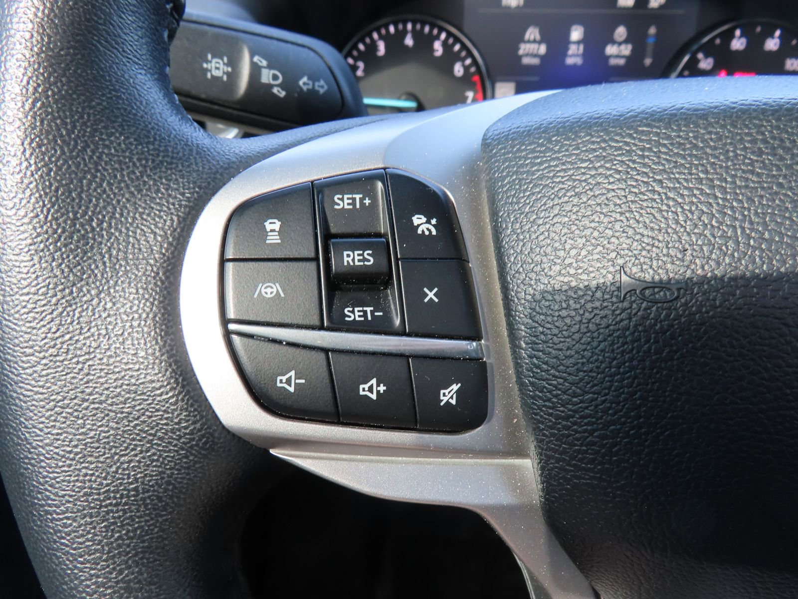 Certified 2024 Ford Explorer XLT w/ Equipment Group 202A image 16