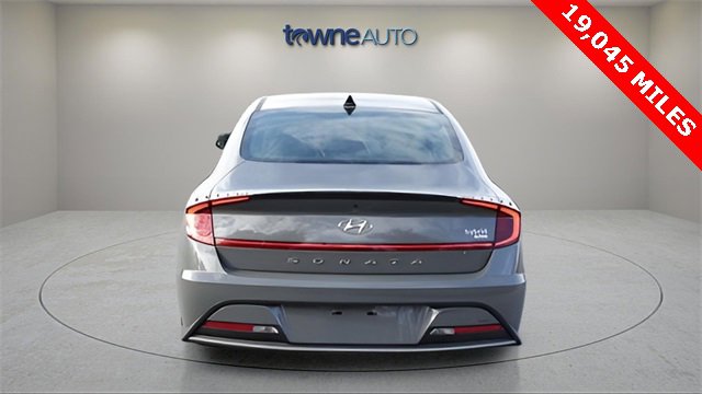 Used 2023 Hyundai Sonata Blue image 4