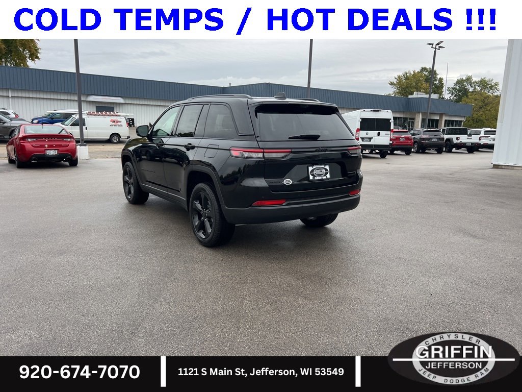 New 2025 Jeep Grand Cherokee Limited w/ Luxury Tech Group II image 15