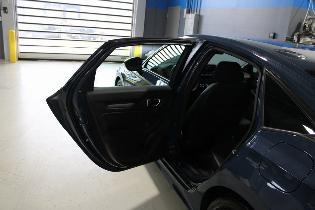 Used 2025 Honda Civic Sport image 18