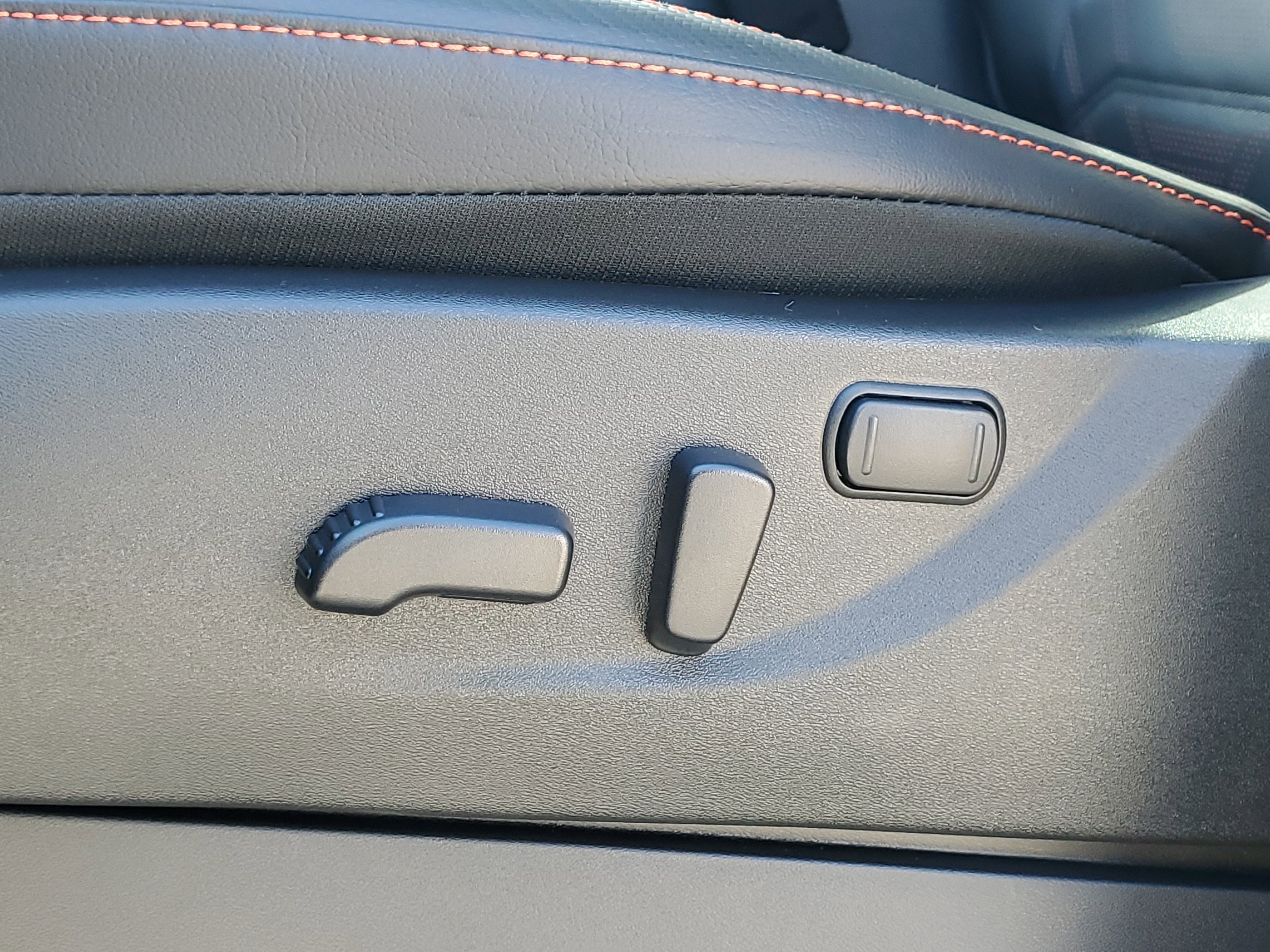 New 2026 Nissan Frontier PRO-4X w/ Pro Premium Package image 6