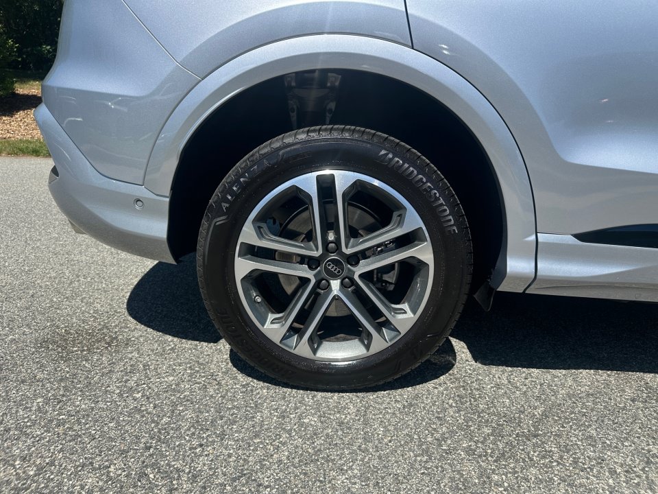 Certified 2025 Audi Q5 Premium Plus w/ Premium Plus AWD/4WD image 23