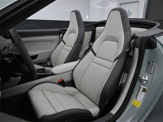 New 2026 Porsche 911 Carrera S image 5