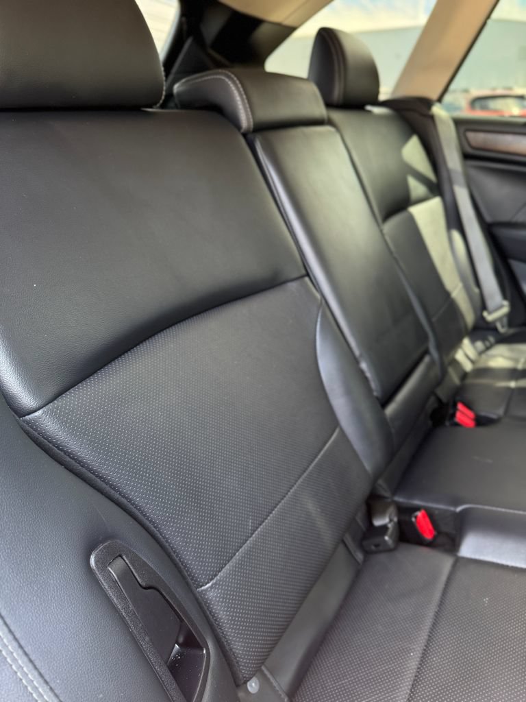 Used 2019 Subaru Outback 3.6R Limited AWD/4WD image 36