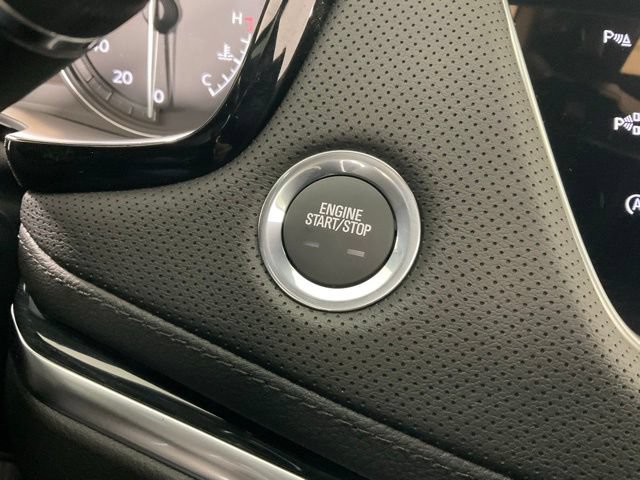 New 2025 Cadillac XT5 Premium Luxury w/ Technology Package AWD/4WD image 14