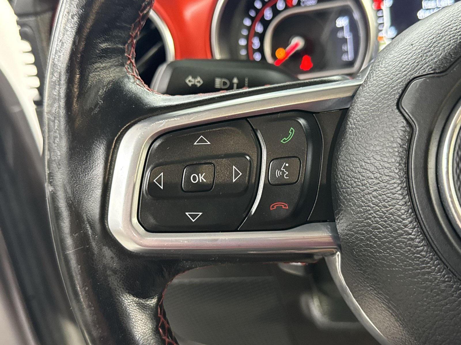 Used 2020 Jeep Gladiator Rubicon AWD/4WD image 46