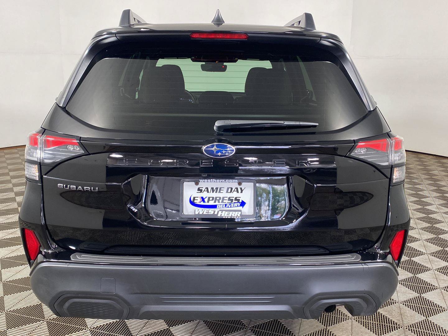 Used 2026 Subaru Forester Premium AWD/4WD image 6