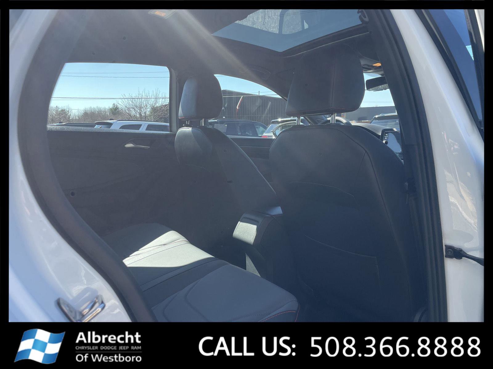 Used 2025 Volkswagen Jetta GLI Autobahn image 16