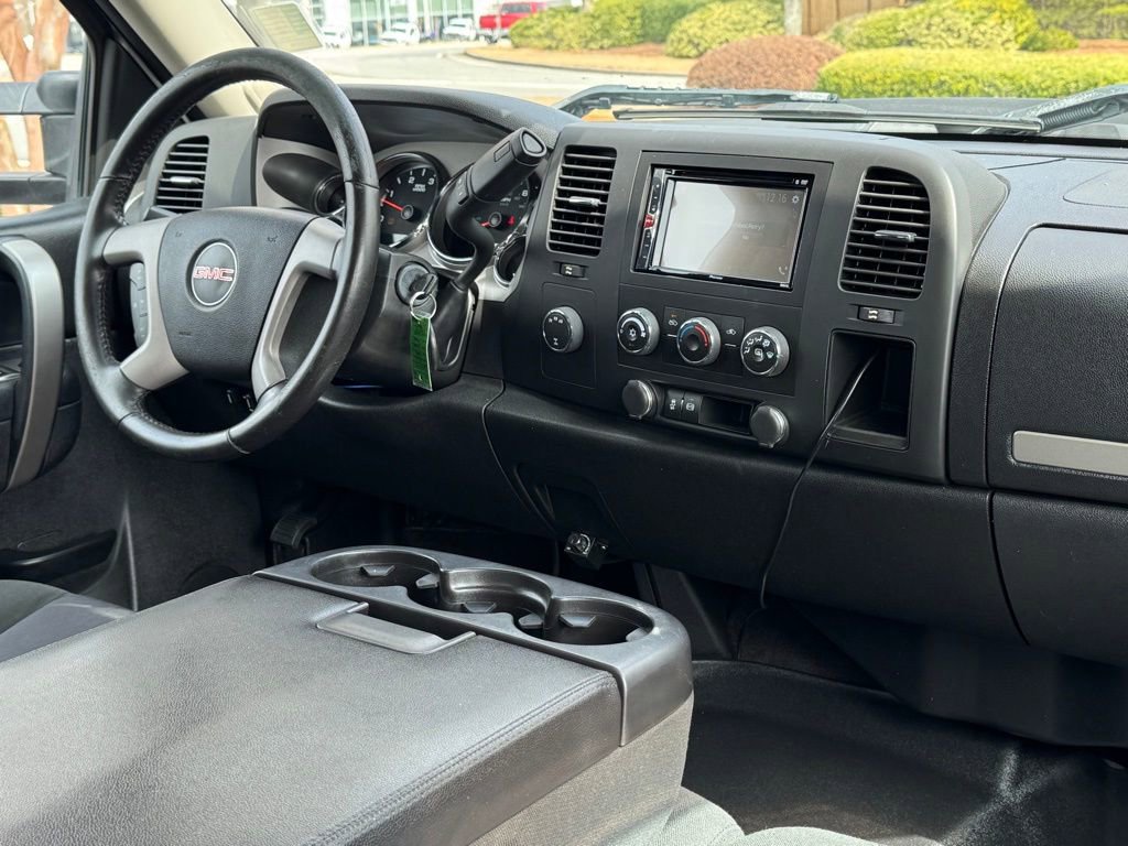 Used 2013 GMC Sierra 2500 SLE w/ Suspension Package, Off-Road image 21