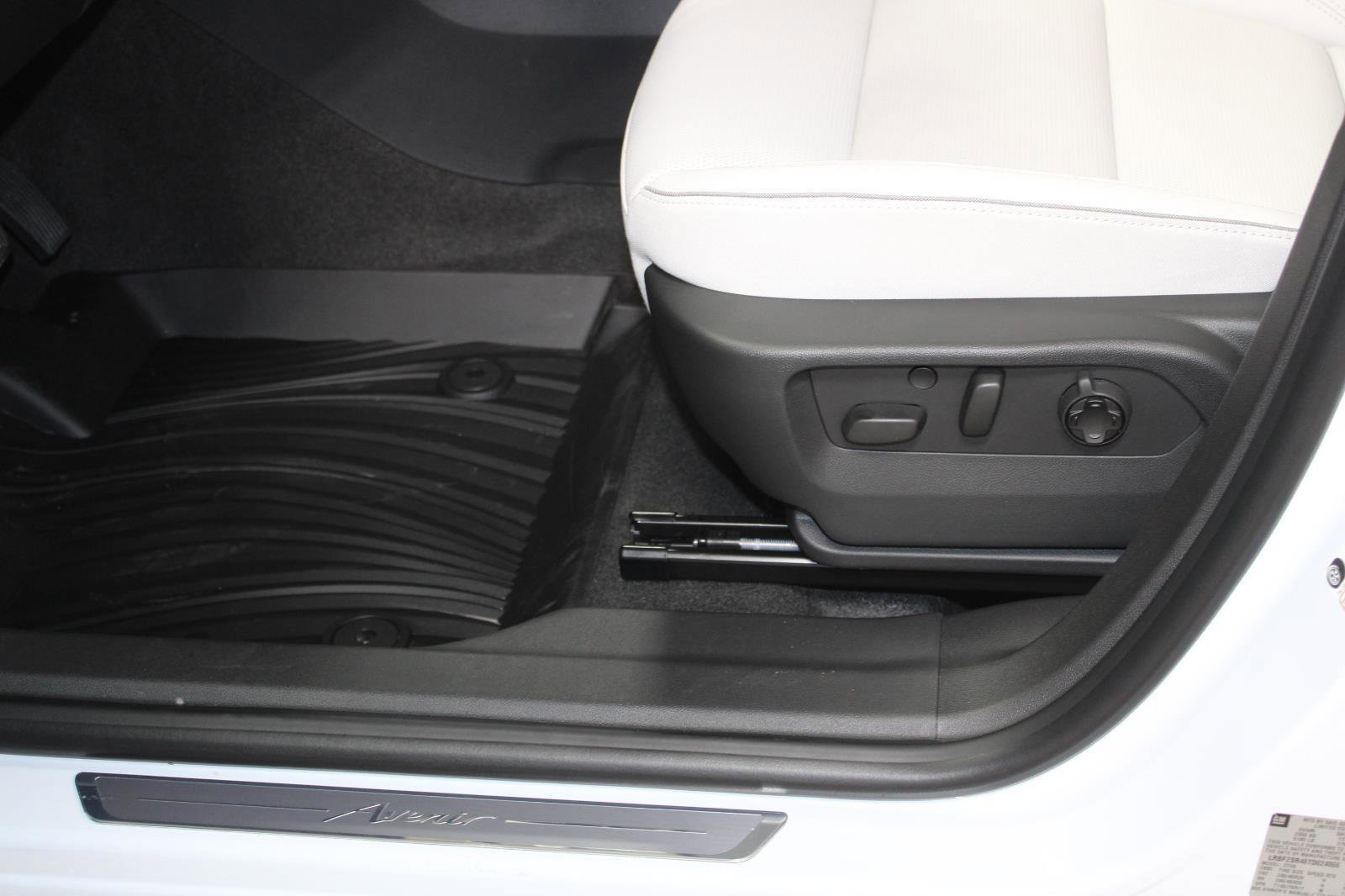 New 2026 Buick Envision Avenir image 28