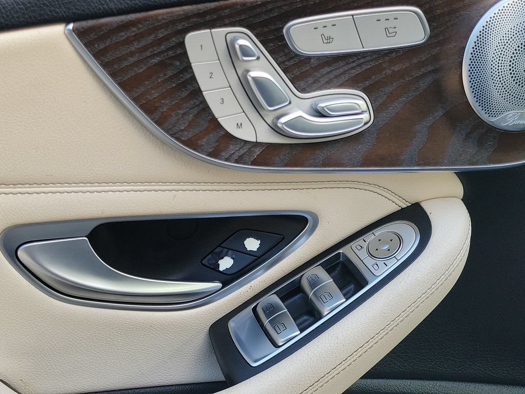 Used 2017 Mercedes-Benz C 300 Cabriolet image 25