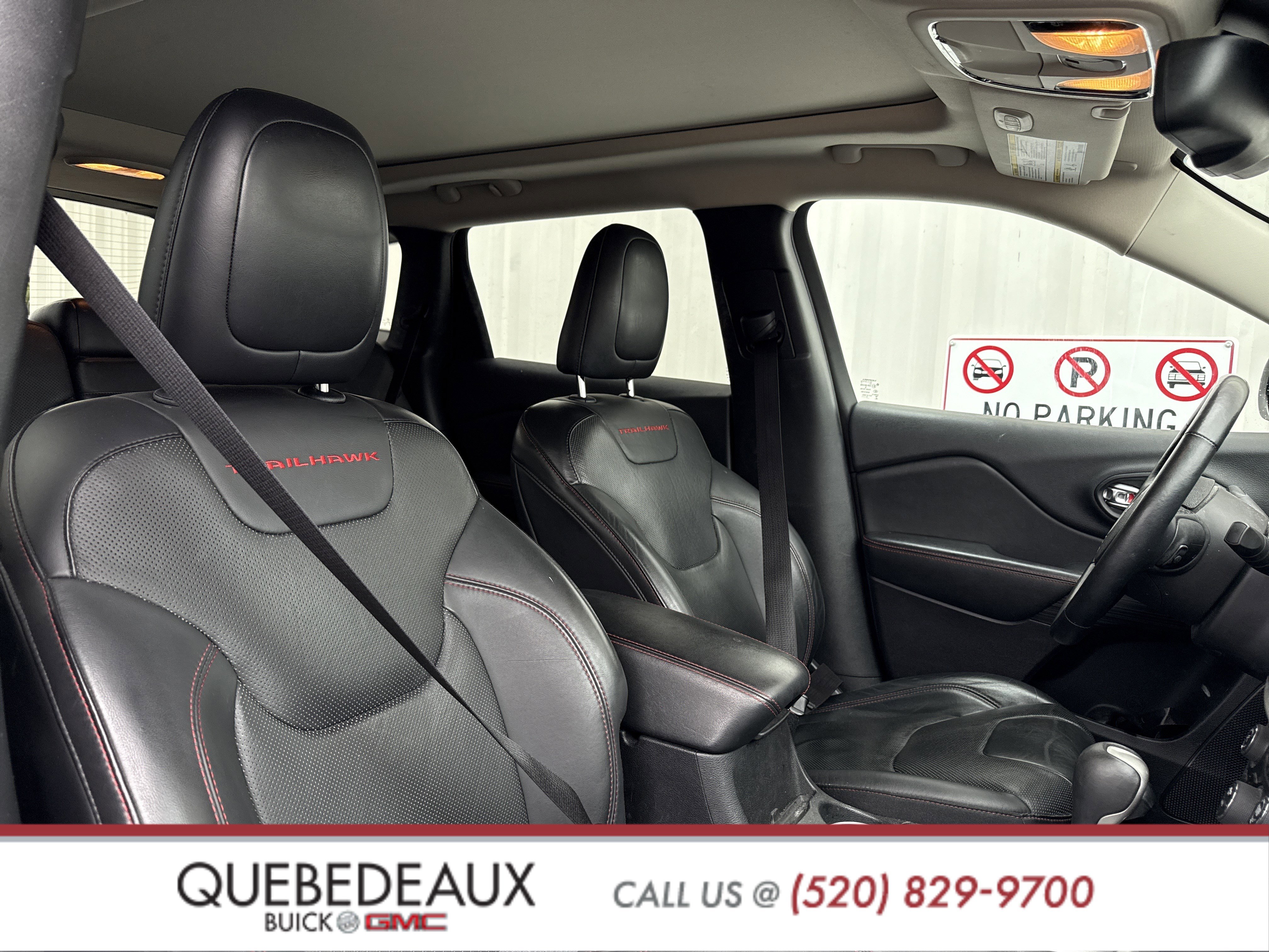 Used 2016 Jeep Cherokee Trailhawk w/ Comfort/Convenience Group image 35