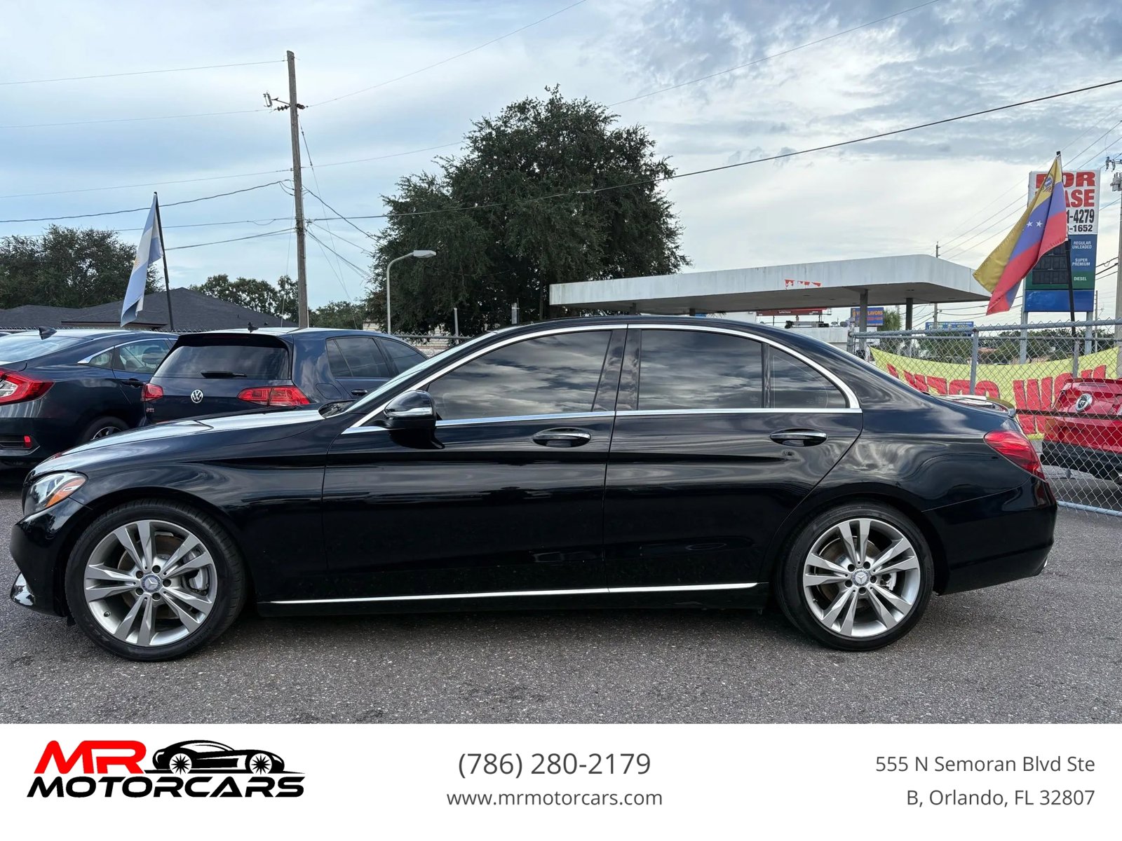 Used 2015 Mercedes-Benz C 300 Sedan image 8