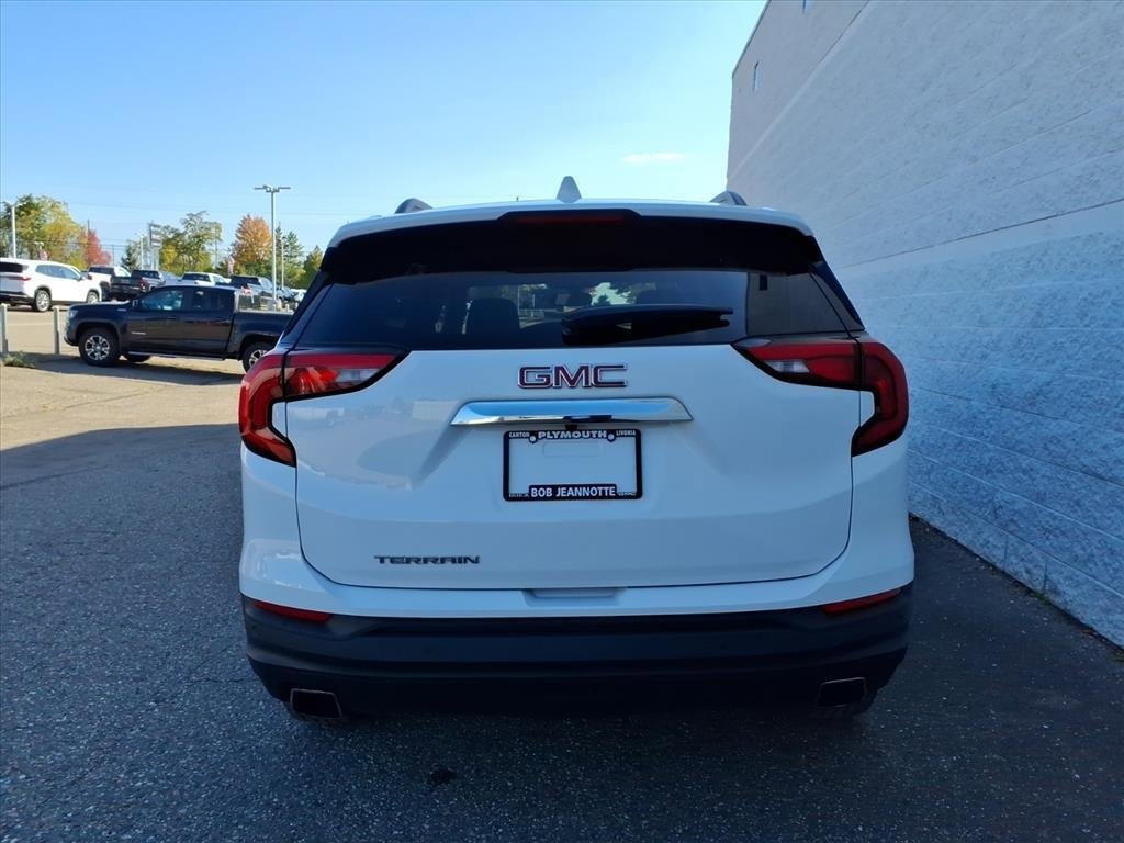 Used 2019 GMC Terrain SLE w/ Driver Convenience Package image 7
