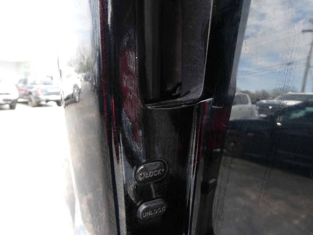 Used 2015 Lexus GX 460 w/ Premium Package image 19