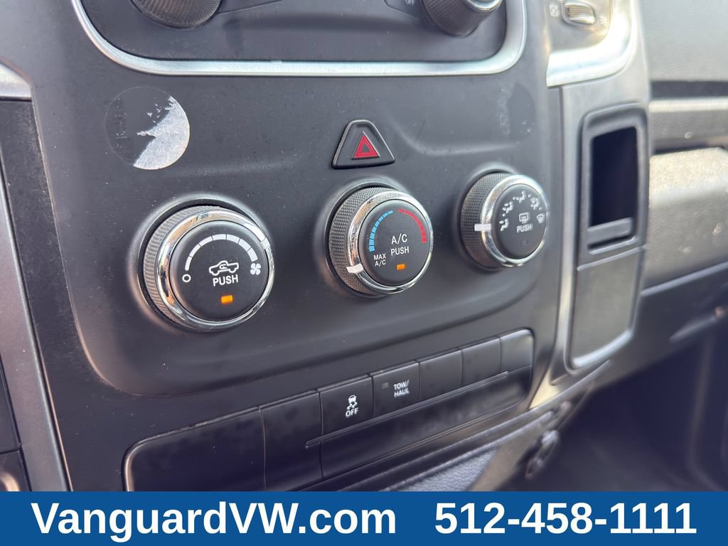 Used 2024 RAM 1500 Classic SLT AWD/4WD image 21