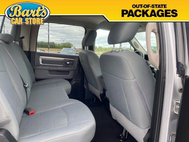 Used 2018 RAM 1500 Classic SLT AWD/4WD image 10