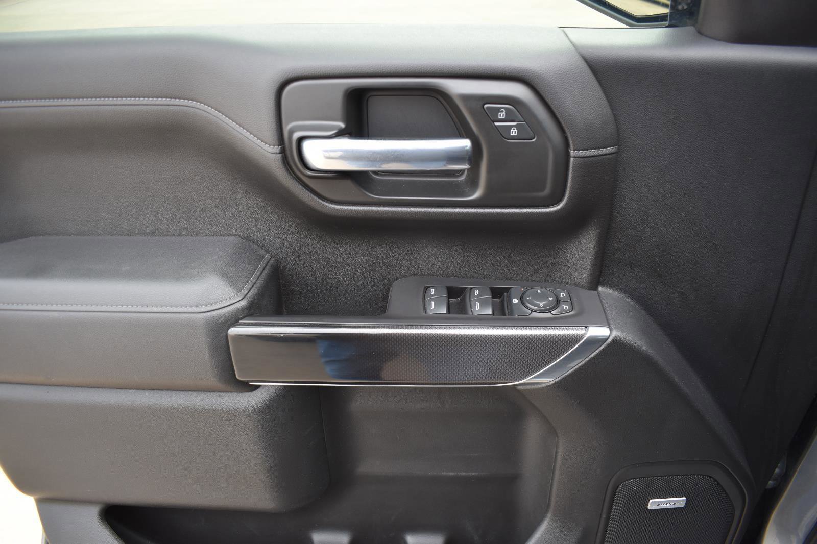 Used 2021 Chevrolet Silverado 1500 LT Trail Boss w/ Convenience Package II image 23