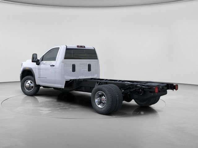 New 2026 GMC Sierra 3500 Pro w/ Convenience Package image 3