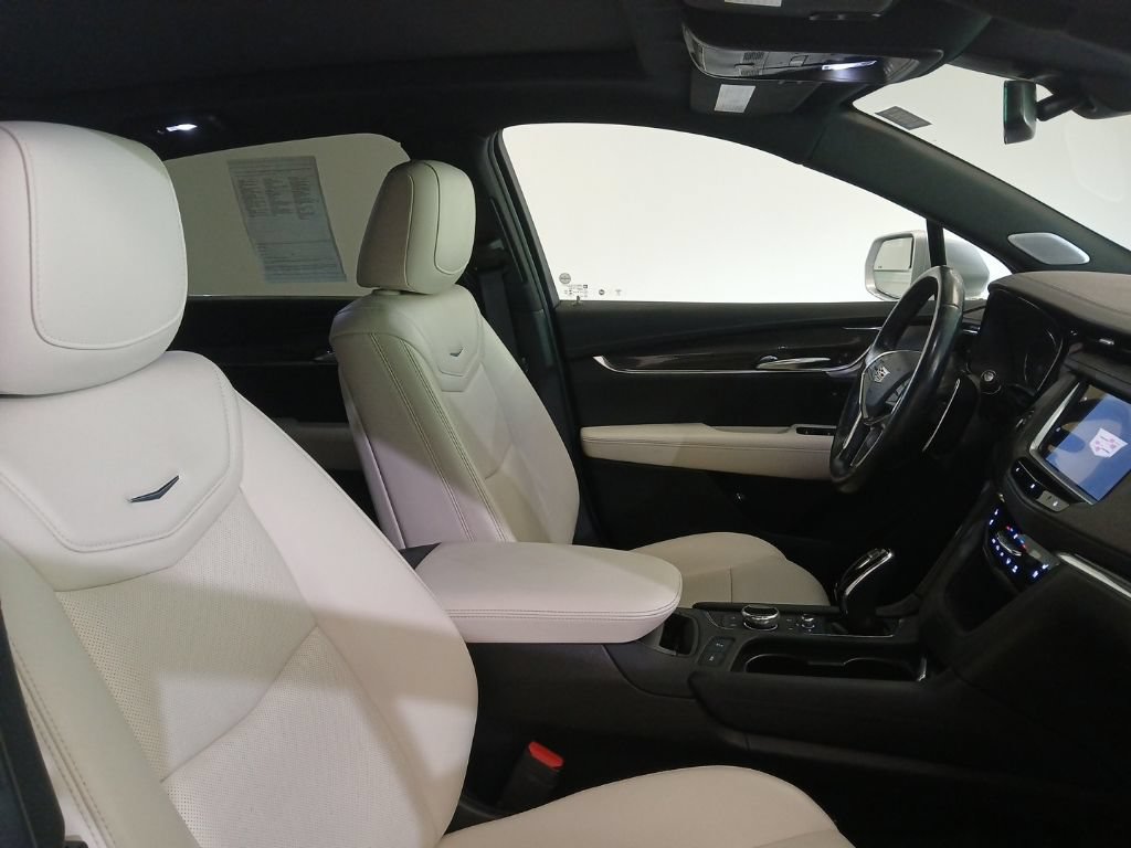 Used 2020 Cadillac XT5 Sportv AWD/4WD image 13