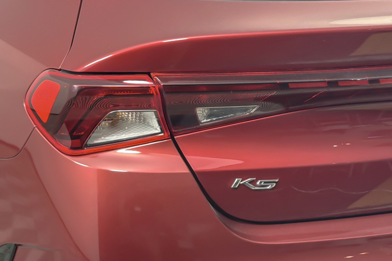 Used 2021 Kia K5 LXS FWD image 25