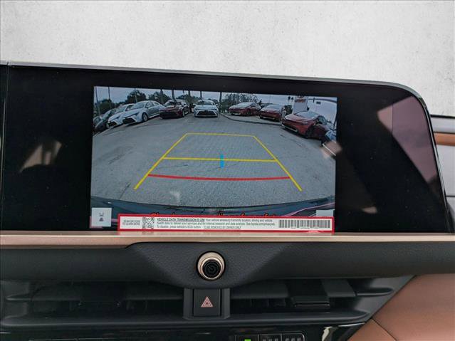 New 2026 Toyota Crown Signia image 12