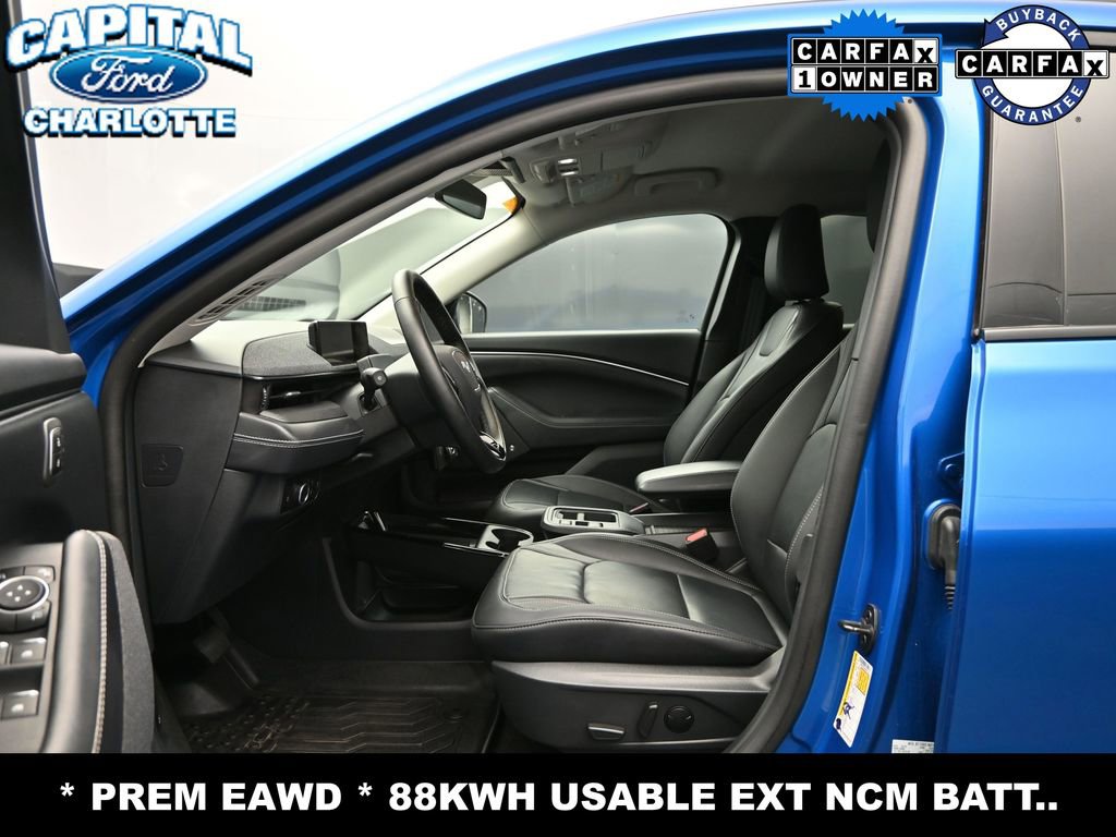 Used 2025 Ford Mustang Mach-E Premium image 9