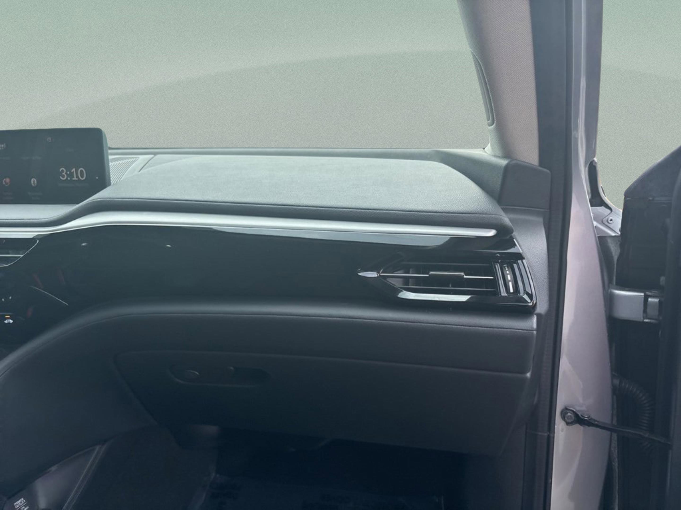 Used 2023 Acura MDX FWD image 24