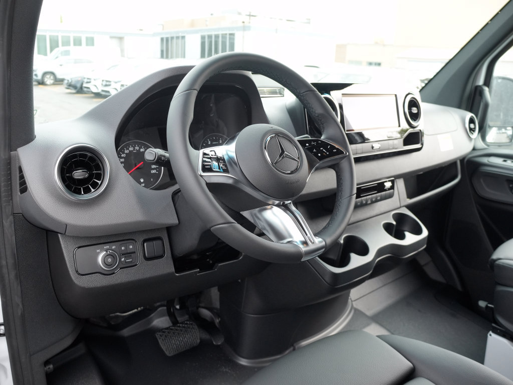 New 2026 Mercedes-Benz Sprinter 2500 image 11