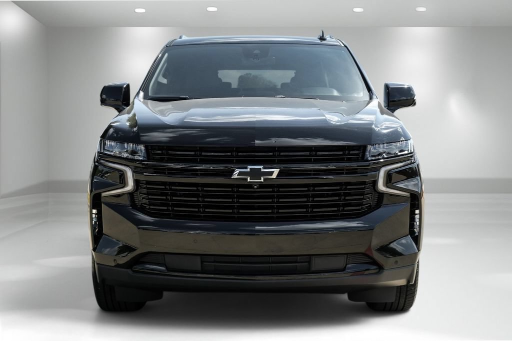 Used 2023 Chevrolet Suburban RST w/ Luxury Package RWD image 6