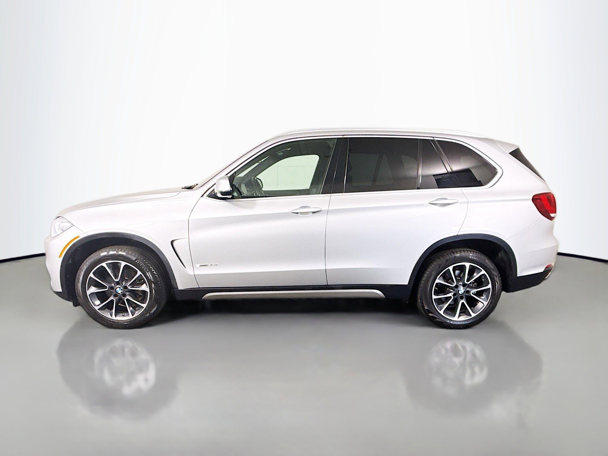 Used 2018 BMW X5 sDrive35i image 6