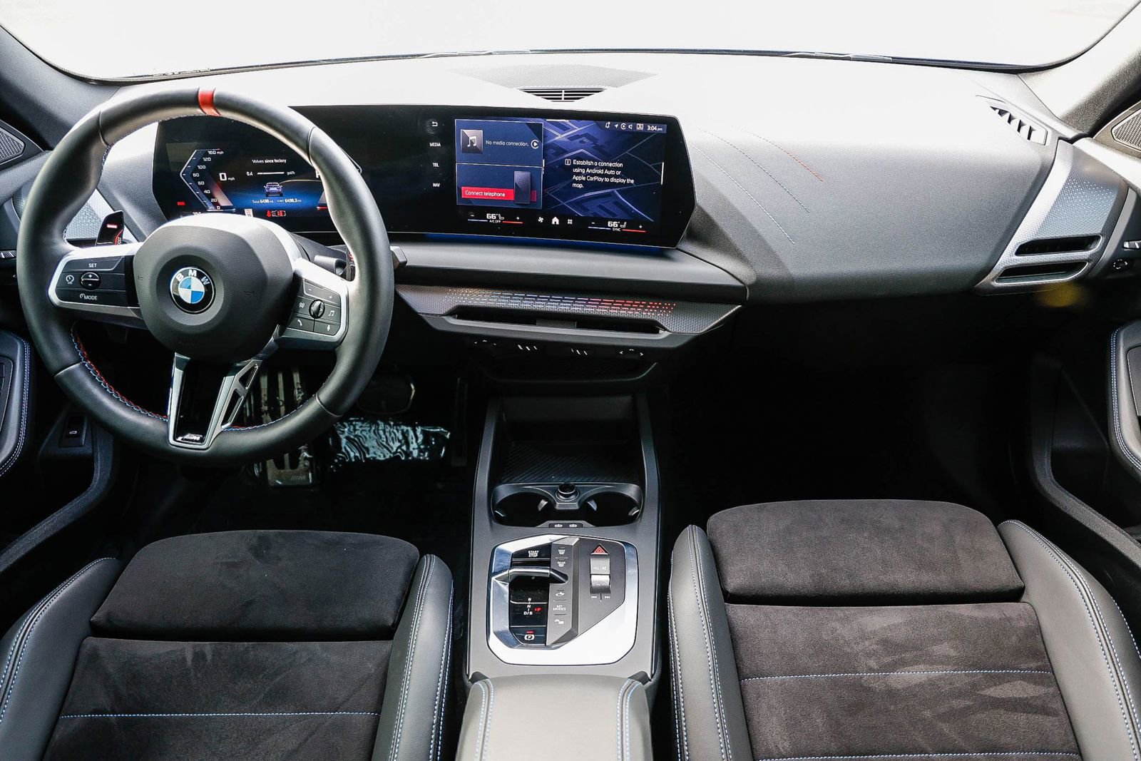 Used 2025 BMW M235i xDrive w/ M Performance Package image 10