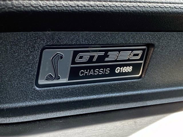 Used 2016 Ford Mustang Shelby GT350 w/ Technology Package image 18