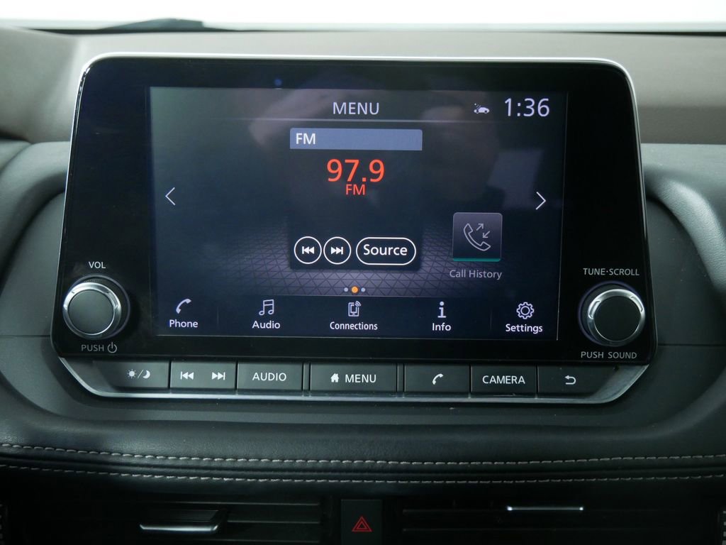 Used 2021 Nissan Rogue SV w/ Premium Package image 28