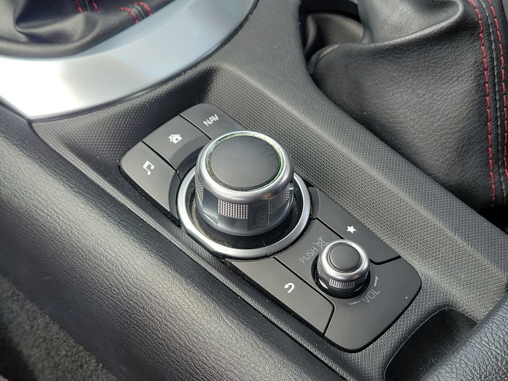 Used 2016 MAZDA MX-5 Miata Grand Touring RWD image 33