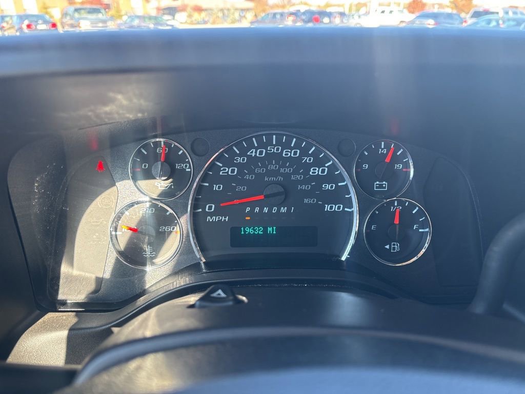 Used 2023 Chevrolet Express 2500 w/ Driver Convenience Package image 20
