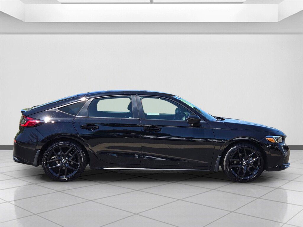 Certified 2024 Honda Civic Sport image 4