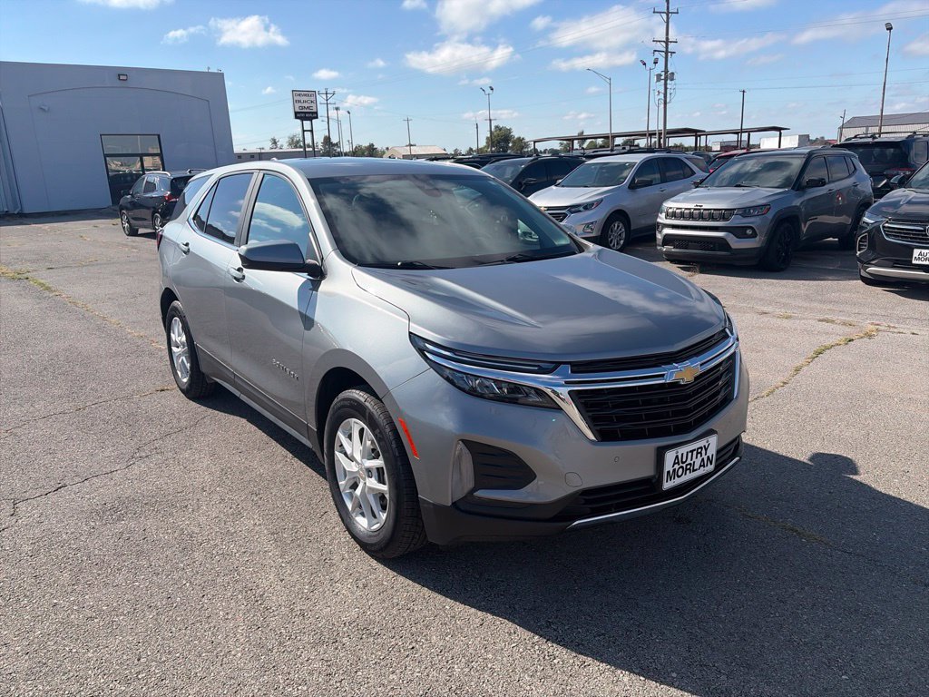 Used 2023 Chevrolet Equinox LT AWD/4WD image 8