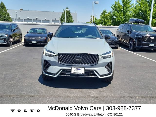 New 2026 Volvo XC60 T8 Ultra w/ Protection Package Premier AWD/4WD image 3