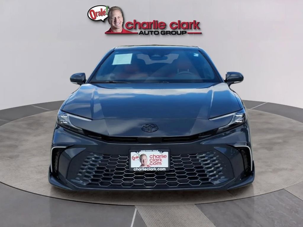 Used 2025 Toyota Camry XSE FWD image 8