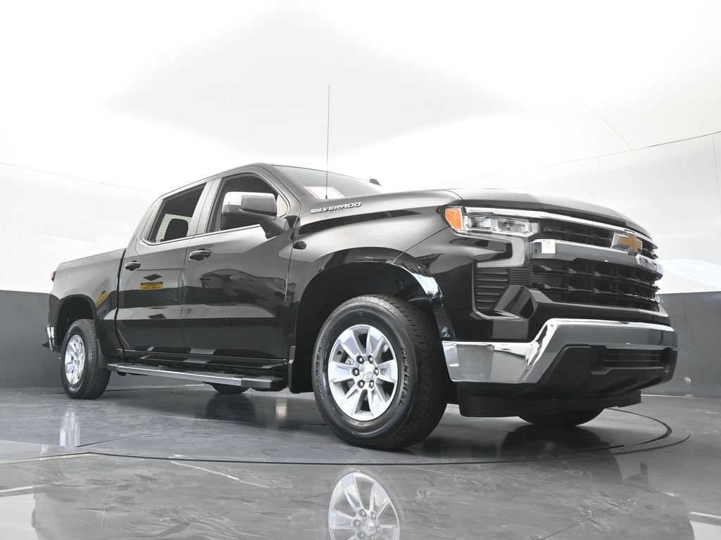 Used 2024 Chevrolet Silverado 1500 LT RWD image 58