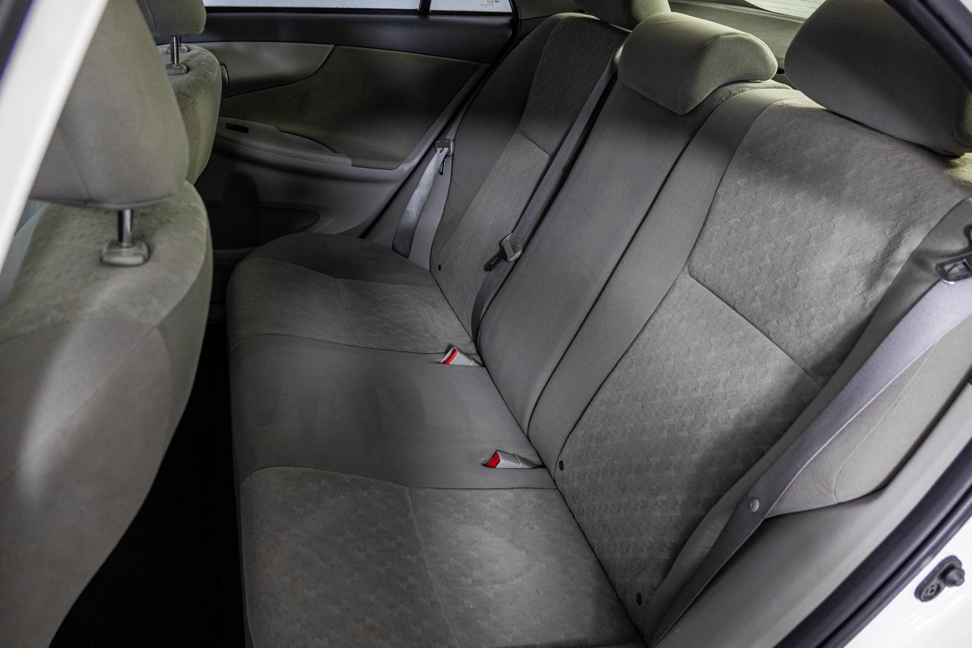 Used 2009 Toyota Corolla LE FWD image 32