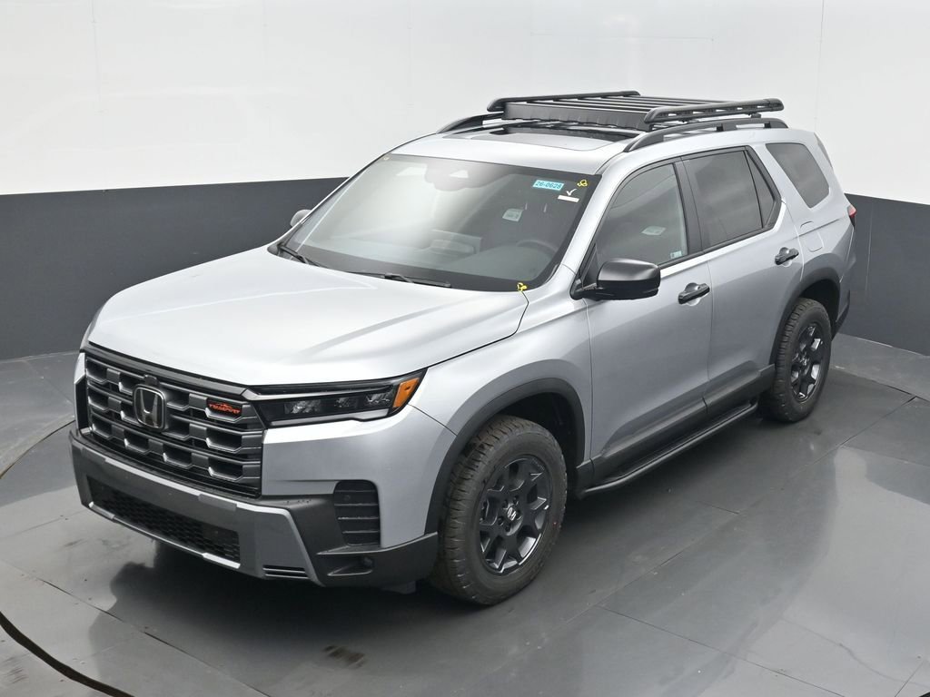 New 2026 Honda Pilot TrailSport image 9