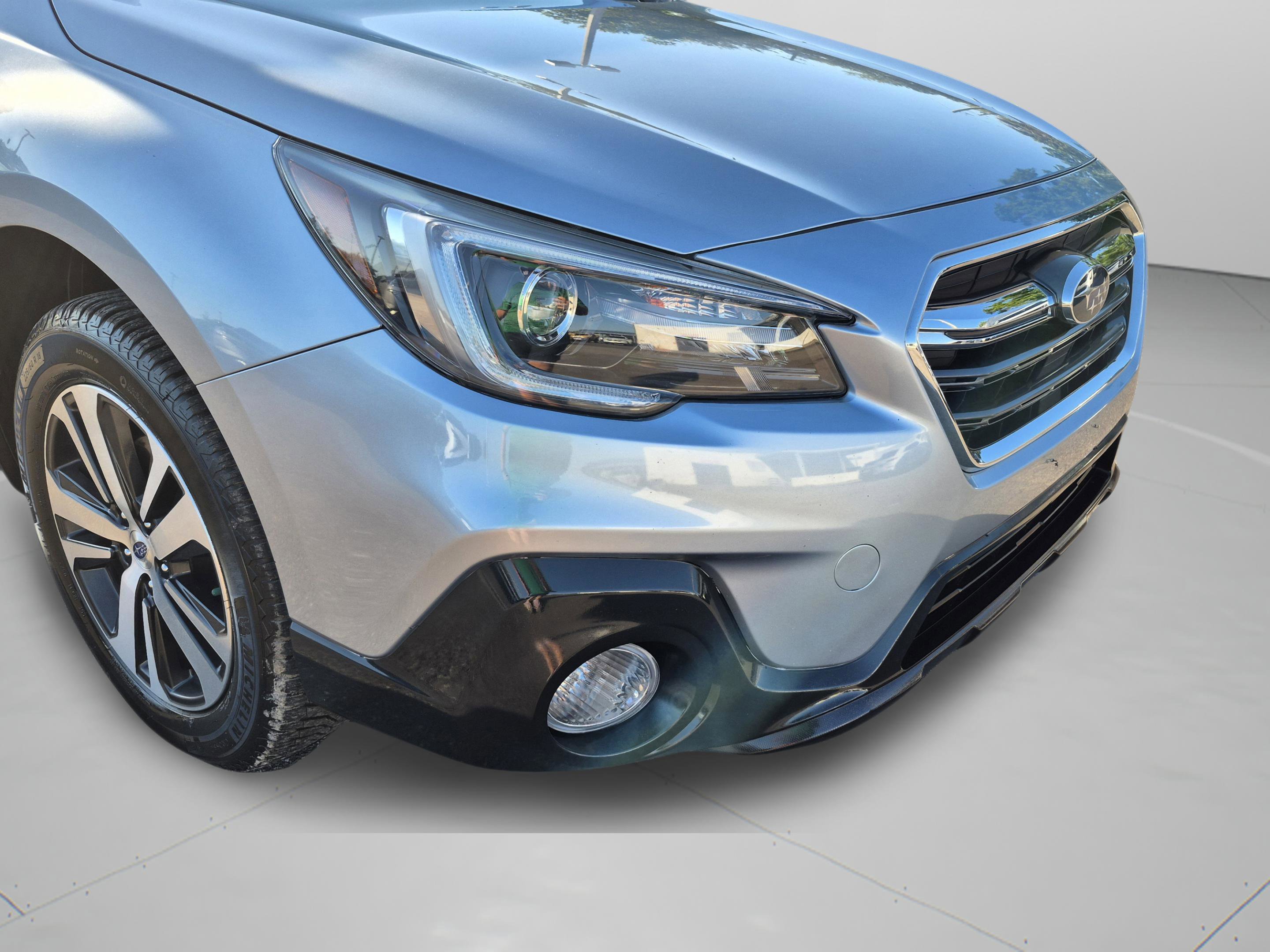 Used 2019 Subaru Outback 2.5i Limited AWD/4WD image 35